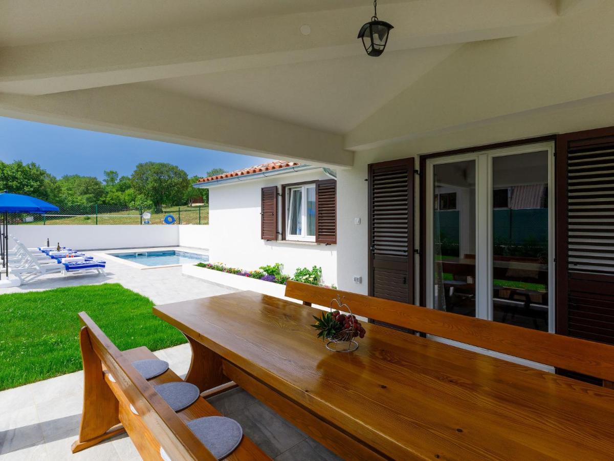 Holiday Home Casa Gverino By Interhome 普罗明 外观 照片
