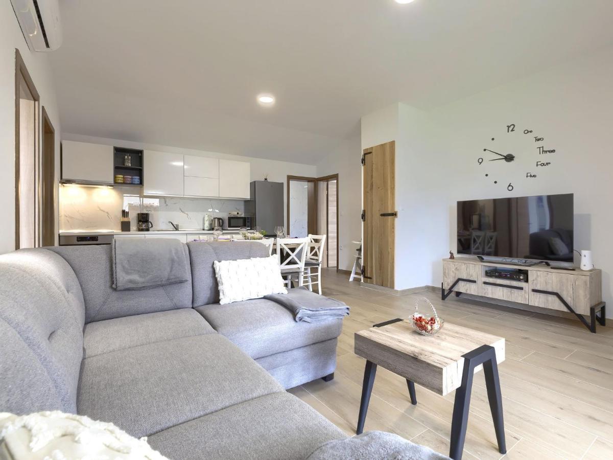 Holiday Home Casa Gverino By Interhome 普罗明 外观 照片