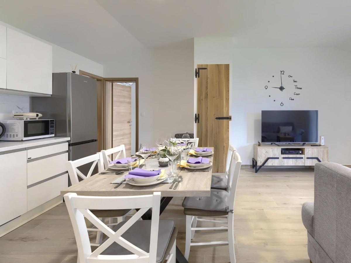 Holiday Home Casa Gverino By Interhome 普罗明 外观 照片